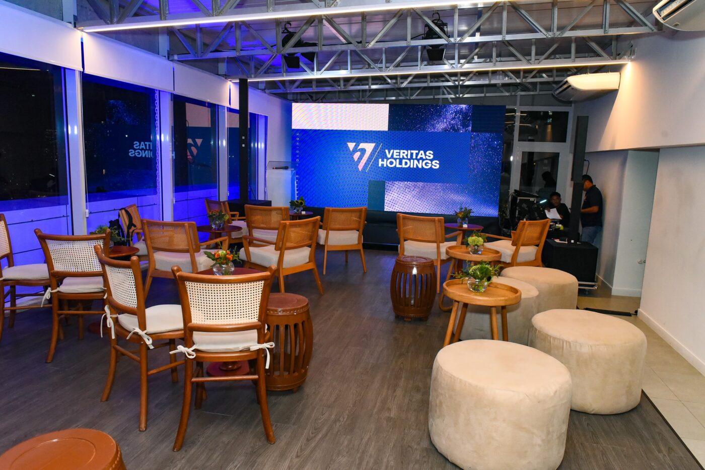 Lançamento da Veritas Holdings