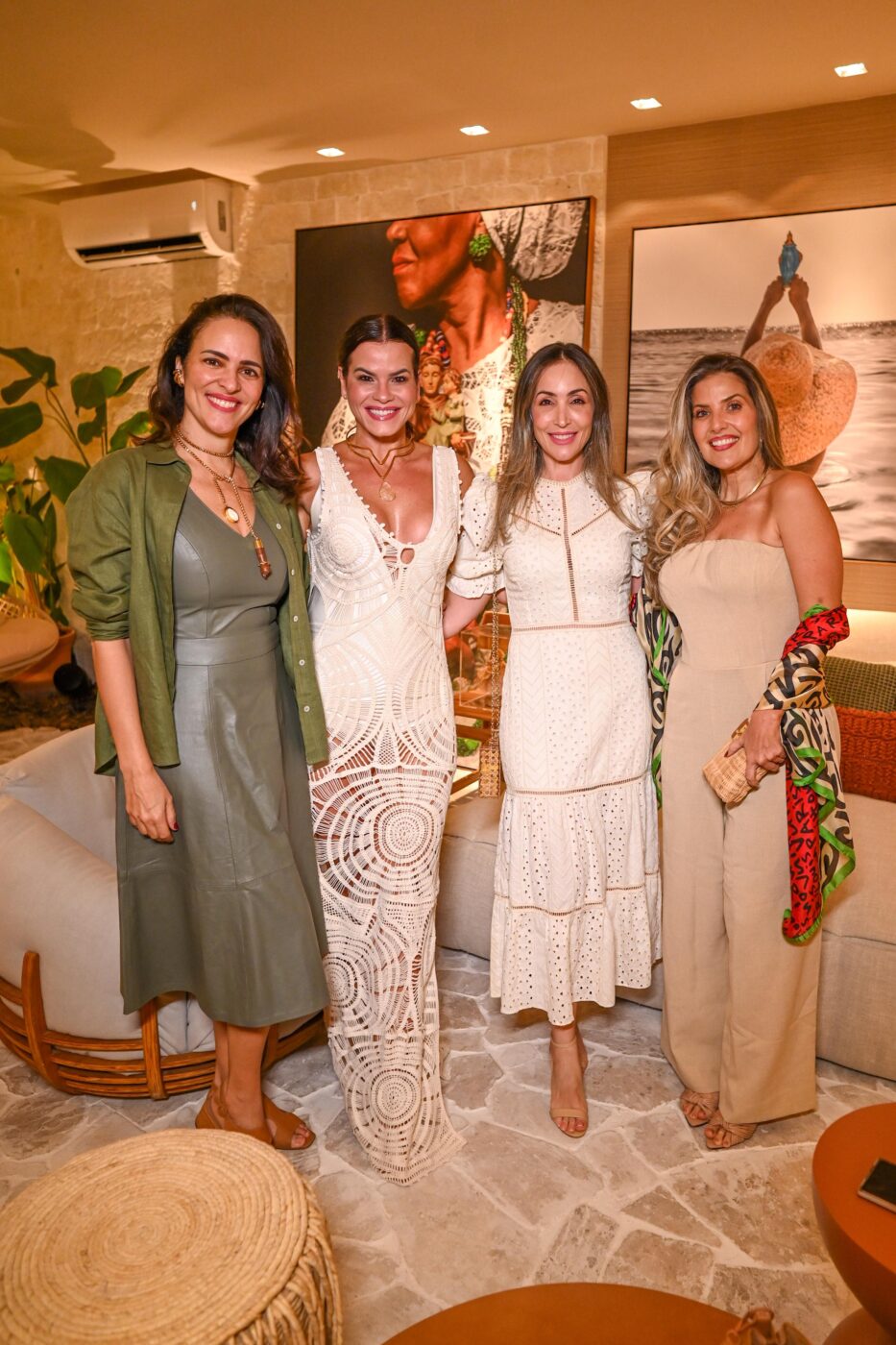 Juliana Madeira, Paula Moura, Aline Moraes e Francesca Olivieri
