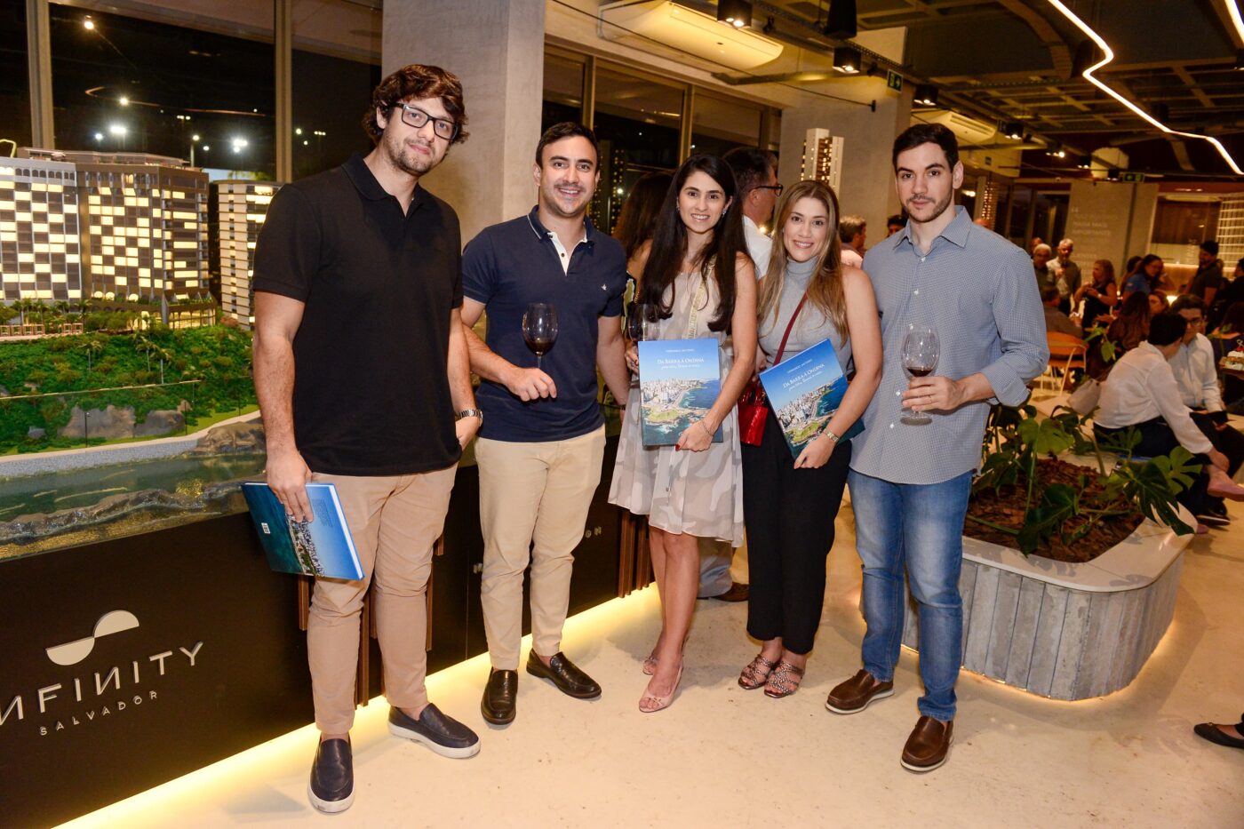 Vitor Aun, Rodrigo Malta, Camila, Maria Paula e Caio Galvão