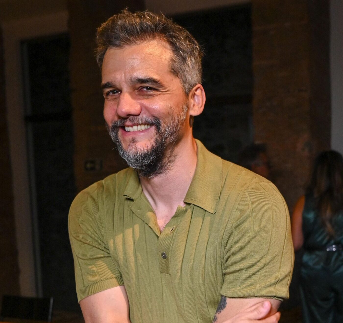 Wagner Moura estreia espetáculo em Salvador com prévia para convidados e presença de famosos; veja fotos