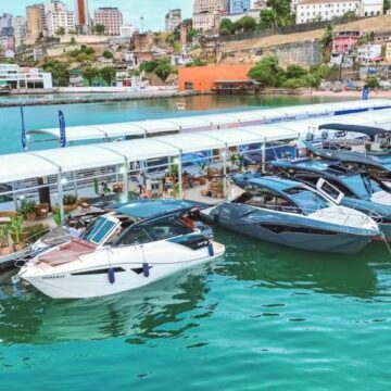 Salvador Boat Show reúne fabricantes de lanchas de luxo com modelos de até R$ 24 milhões Salvador Boat Show reúne fabricantes de lanchas de luxo com modelos de até R$ 24 milhões