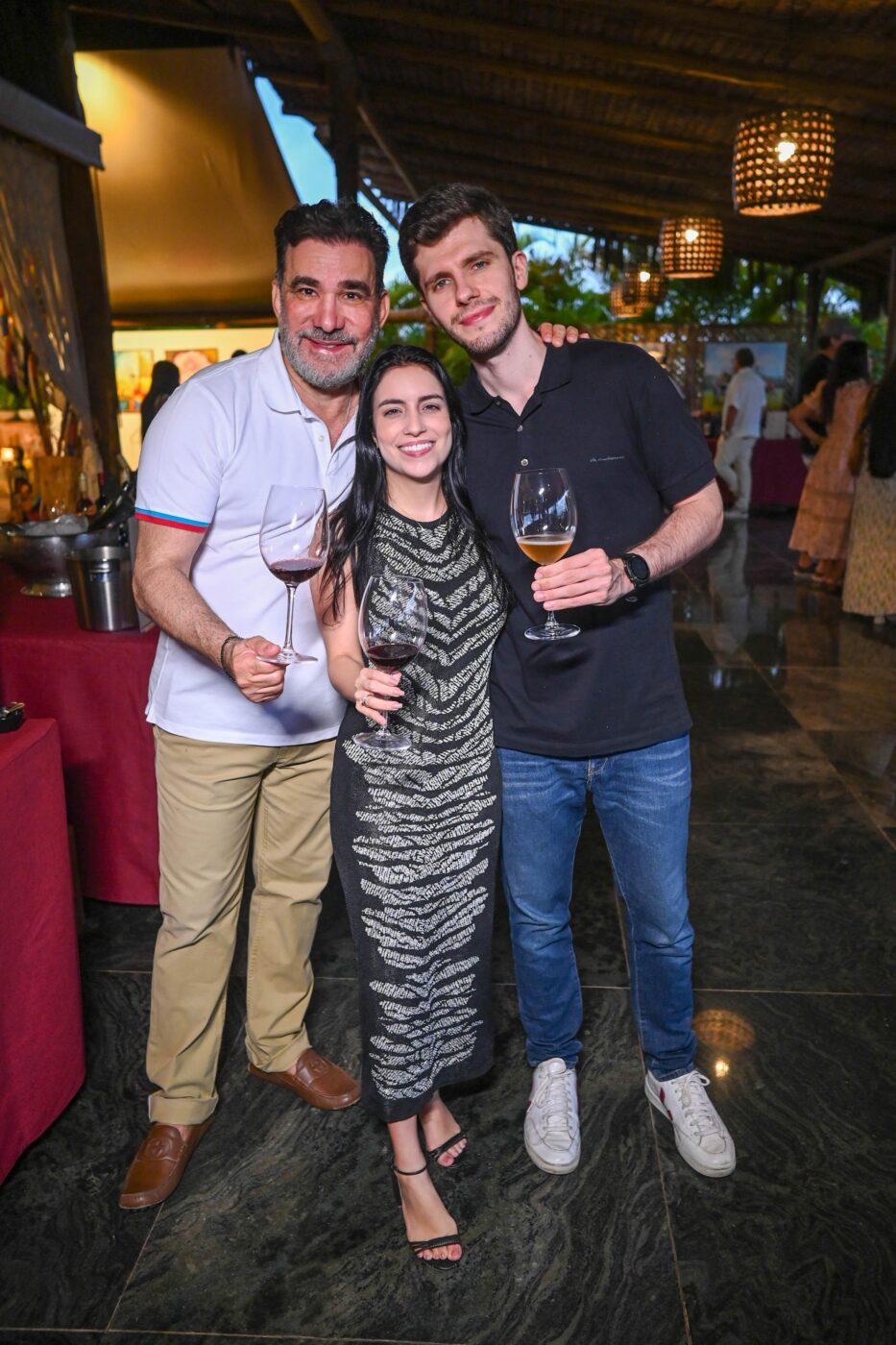 Mário, Isabella Britto e Iago Segato