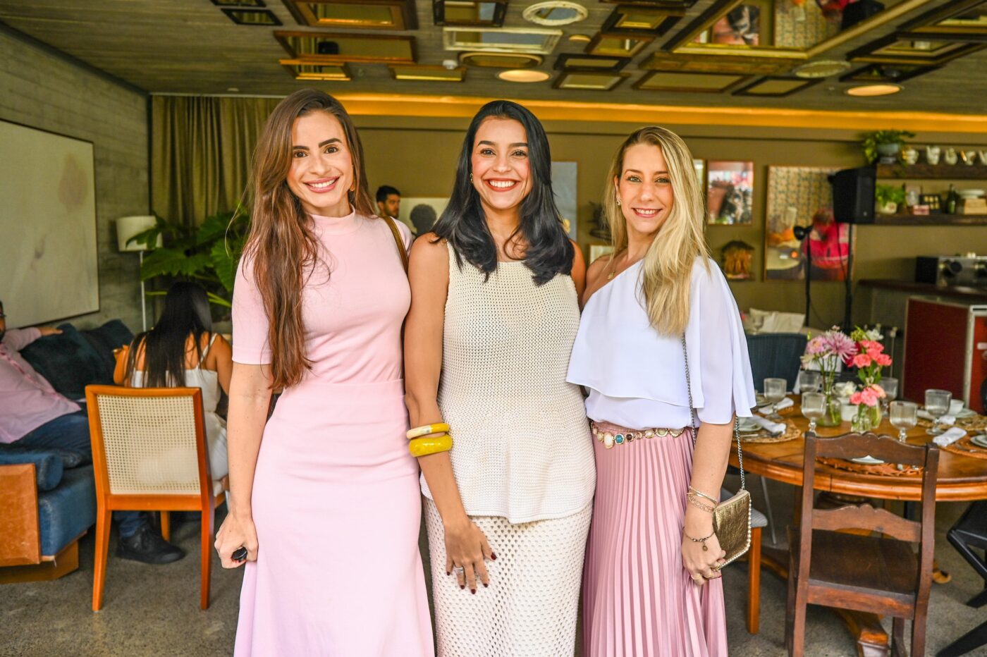 Michelle Drubi Mehmere, Amanda Kruschewsky e Renata Mathias