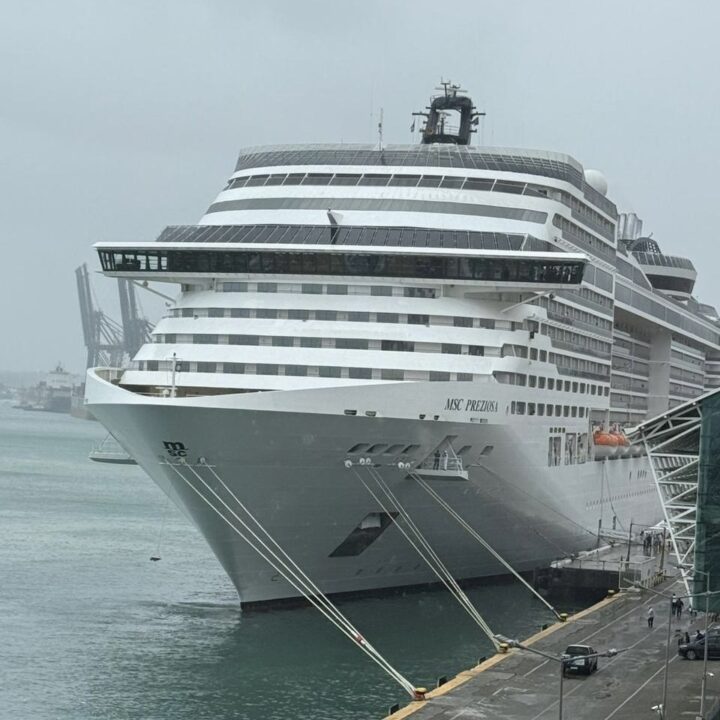 Navio MSC Preziosa atraca em Salvador e marca início da temporada de cruzeiros 2025/2026