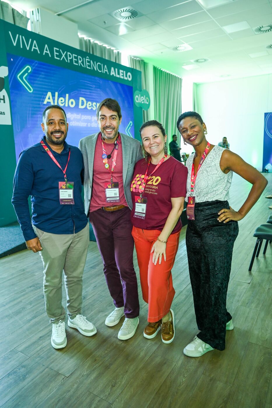 Daniel Bomfim, Lucas Freire, Jussara Prado e Aline Dias