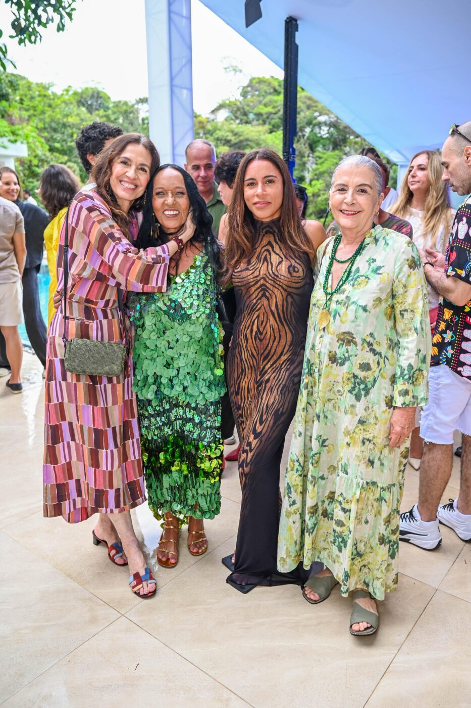 Flora Gil, Keka Almeida, Marina Morena e Kátia Badaro