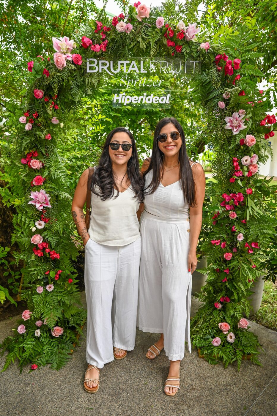 Larissa Fernandes e Patrícia Moscozo