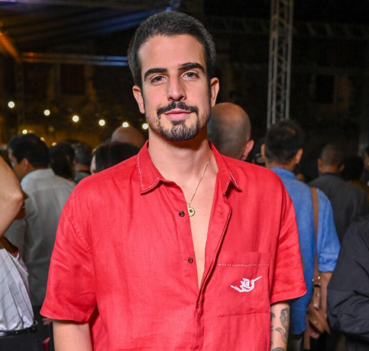 Enzo Celulari prestigia estreia de Wagner Moura em Salvador e celebra retorno do ator aos palcos