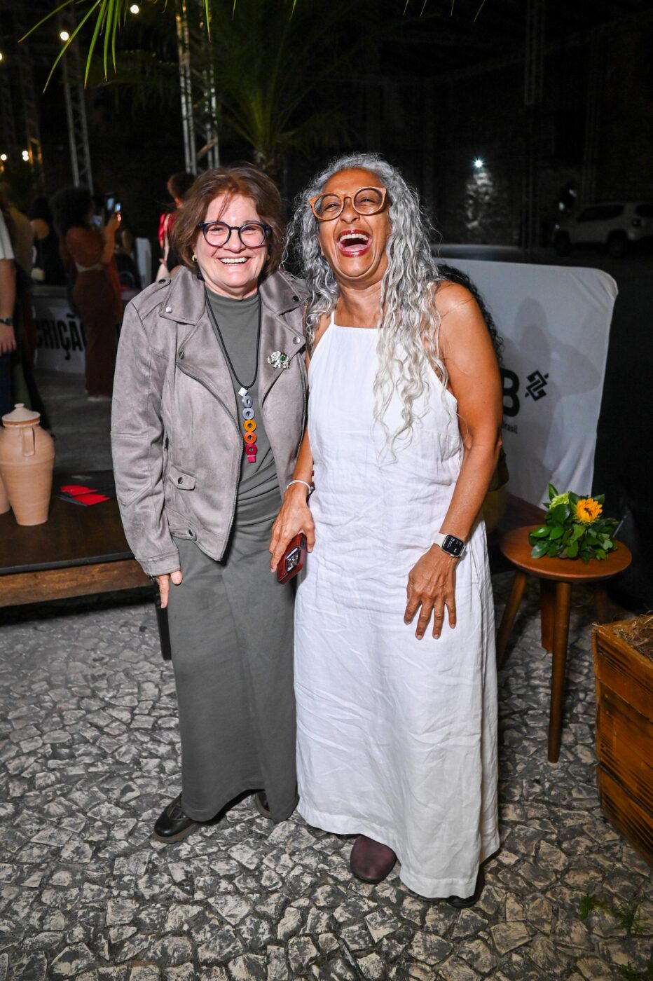 Antônia Torreão Herrera e Linda Bezerra