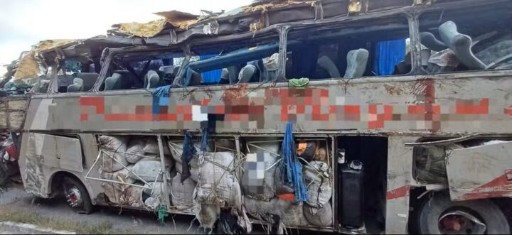 Acidente de ônibus em Pernambuco deixa 17 mortos; pelo menos quatro vítimas são da Bahia