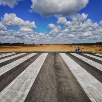 Com investimento de R$ 10,2 milhões, aeroporto em Feira de Santana inicia obras de ampliação da pista de pouso e decolagem