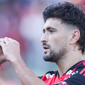 Arrascaeta se declara ao Flamengo após avanço na renovação; veja postagem