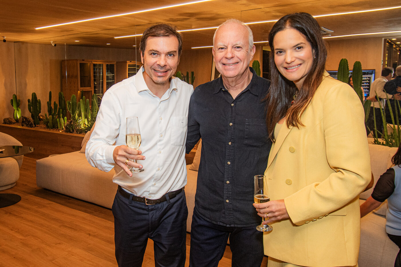 Izaak Broder, Paulo Coelho e Roberta Broder