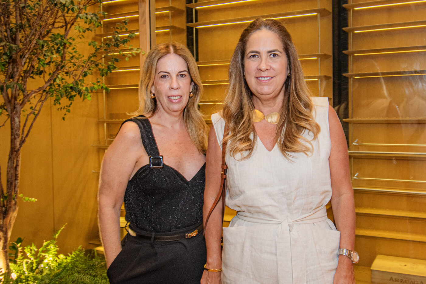 Flávia Cangussú e Aline Cangussú