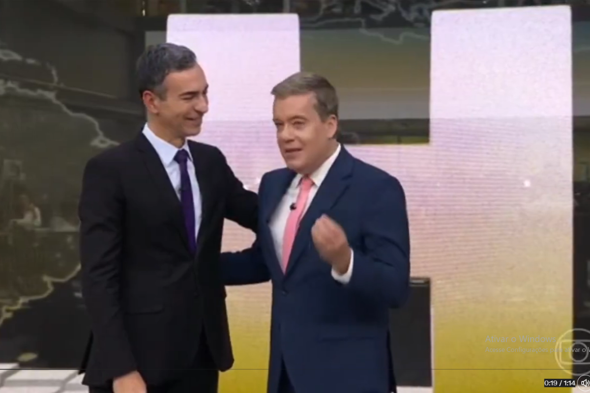 César Tralli se despede do ‘Jornal Hoje’ e passa o comando para novo âncora César Tralli se despede do ‘Jornal Hoje’ e passa o comando para novo âncora