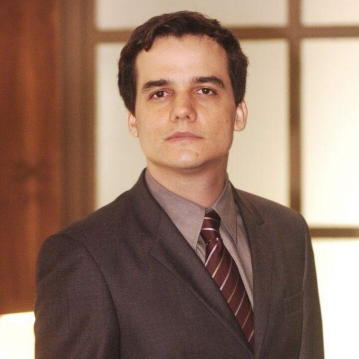 Wagner Moura revela se voltaria a fazer novelas e fala sobre não usar redes sociais