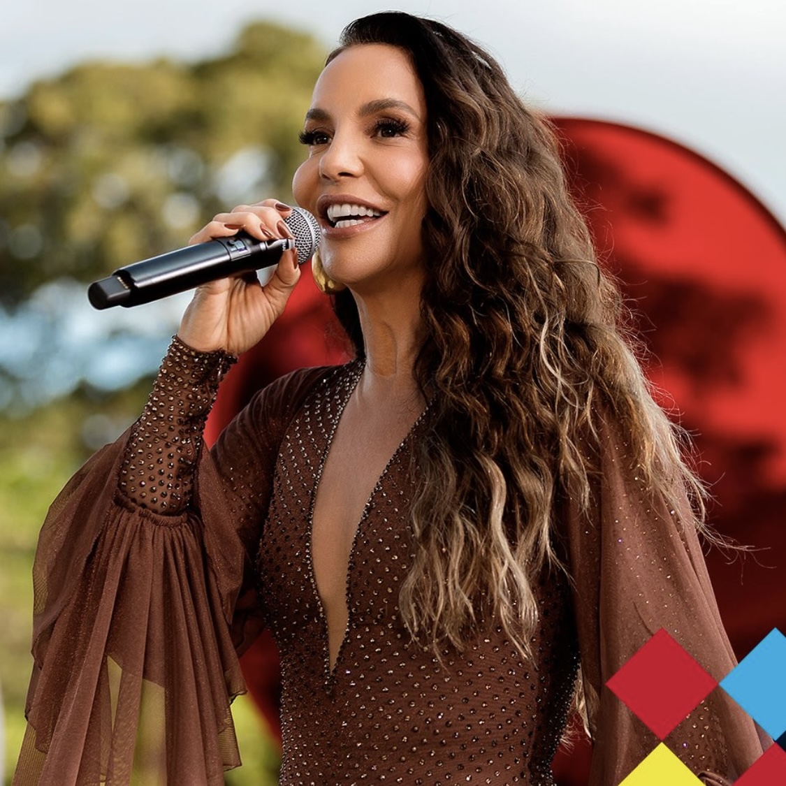 Ivete Sangalo lança novas músicas do ‘Ivete Clareou’; ouça