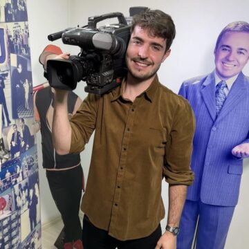 Filho de Gugu, João Augusto, ganha reality na TV sobre sua preparação para se tornar apresentador