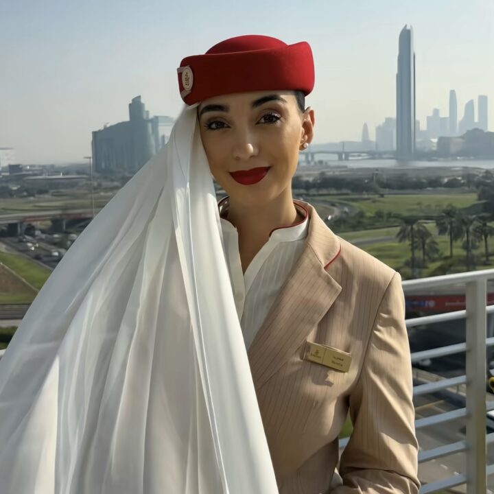 Comissária da Emirates viraliza ao detalhar salário e rotina em Dubai