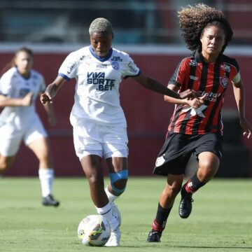Bahia sai na frente do Vitória na decisão do Campeonato Baiano Feminino Bahia sai na frente do Vitória na decisão do Campeonato Baiano Feminino