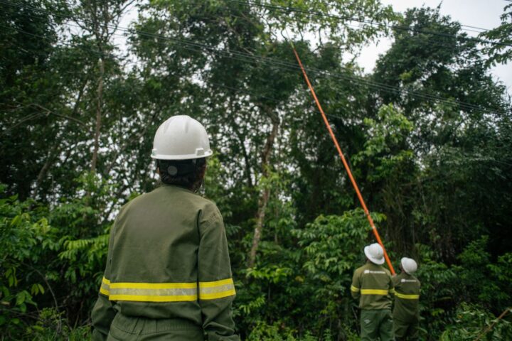 Coelba registra mais de 700 ocorrências devido à temporal em Salvador