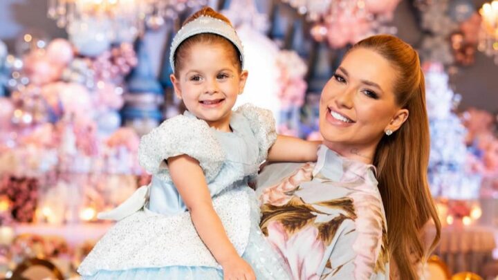 Previsão sobre o futuro de Maria Flor, filha de Virginia, é exposta: ‘Céu é o limite’ Previsão sobre o futuro de Maria Flor, filha de Virginia, é exposta: ‘Céu é o limite’