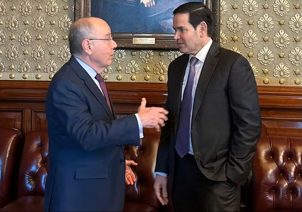 Brasil e EUA abrem canal direto entre chanceler Mauro Vieira e secretário Marco Rubio para negociar tarifas