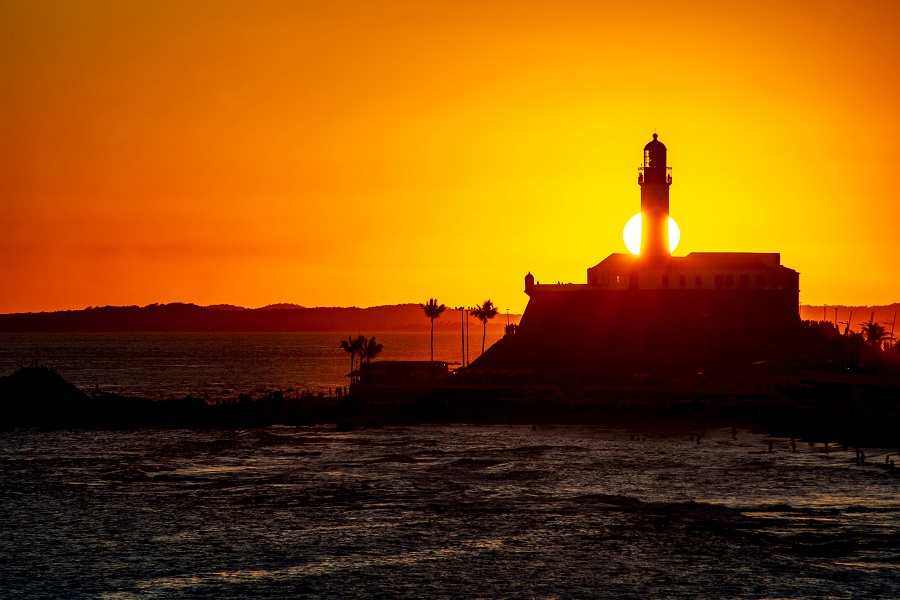 Fim de semana em Salvador terá sol, temperaturas de até 32ºC e ventos fortes; veja previsão