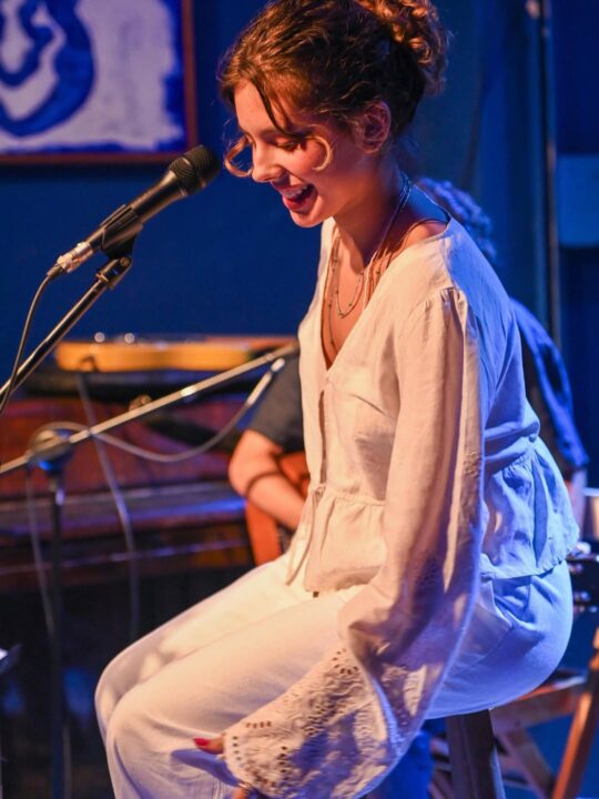 Flor Gil vai se apresentar em uma das principais casas de shows do mundo; aos detalhes Flor Gil vai se apresentar em uma das principais casas de shows do mundo; aos detalhes