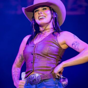 Ana Castela dá resposta divertida ao ser questionada sobre desejo de ter filhos Ana Castela dá resposta divertida ao ser questionada sobre desejo de ter filhos