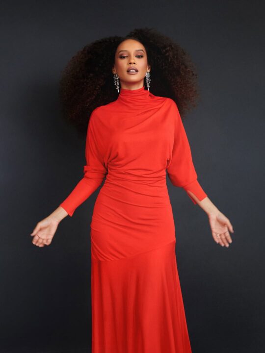 Taís Araujo comenta sobre estreia em série de terror: ‘Medrosa’