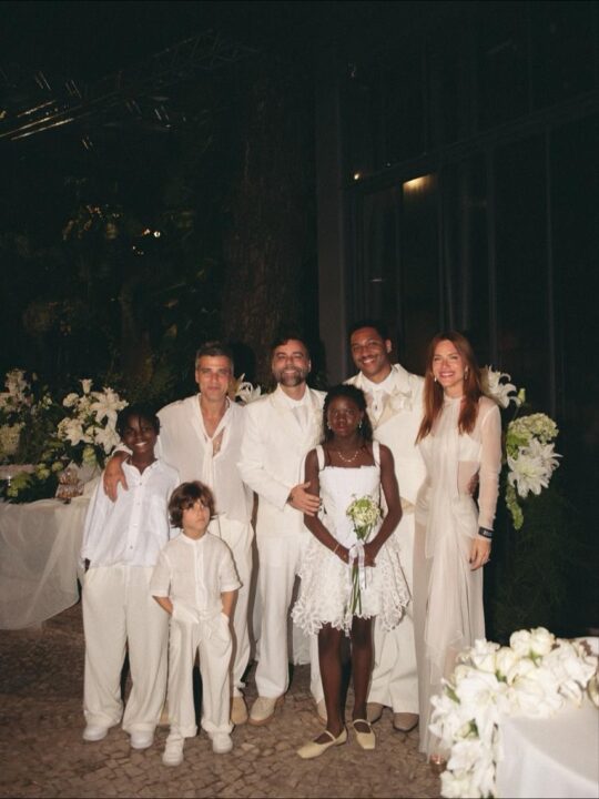 Giovanna Ewbank se declara após prestigiar casamento de Pedro Tourinho e Kevin David em Salvador: “Vocês inspiram” Giovanna Ewbank se declara após prestigiar casamento de Pedro Tourinho e Kevin David em Salvador: “Vocês inspiram”
