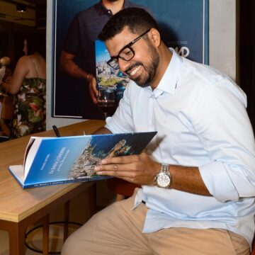 Giro de fotos: fotógrafo Fernando Antonio lança livro com travessia poética entre Barra e Ondina