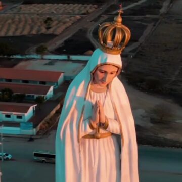 Com 54 metros, cidade no Ceará vai inaugurar maior monumento do mundo em homenagem a Nossa Senhora de Fátima