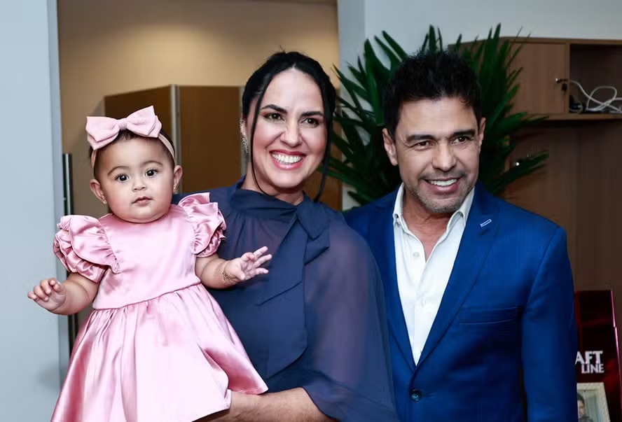 Após Clara, Graciele Lacerda revela desejo de gerar mais um filho com Zezé Di Camargo Após Clara, Graciele Lacerda revela desejo de gerar mais um filho com Zezé Di Camargo