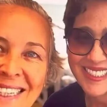 Viúva de Cláudia Jimenez homenageia atriz em bodas de prata da academia