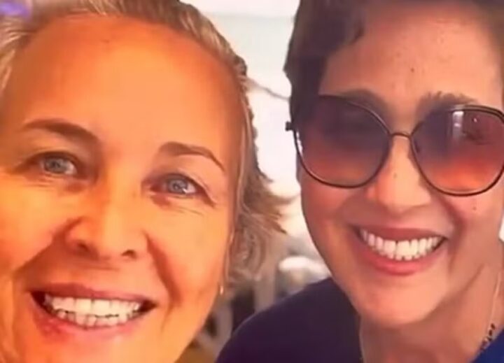 Viúva de Cláudia Jimenez homenageia atriz em bodas de prata da academia Viúva de Cláudia Jimenez homenageia atriz em bodas de prata da academia