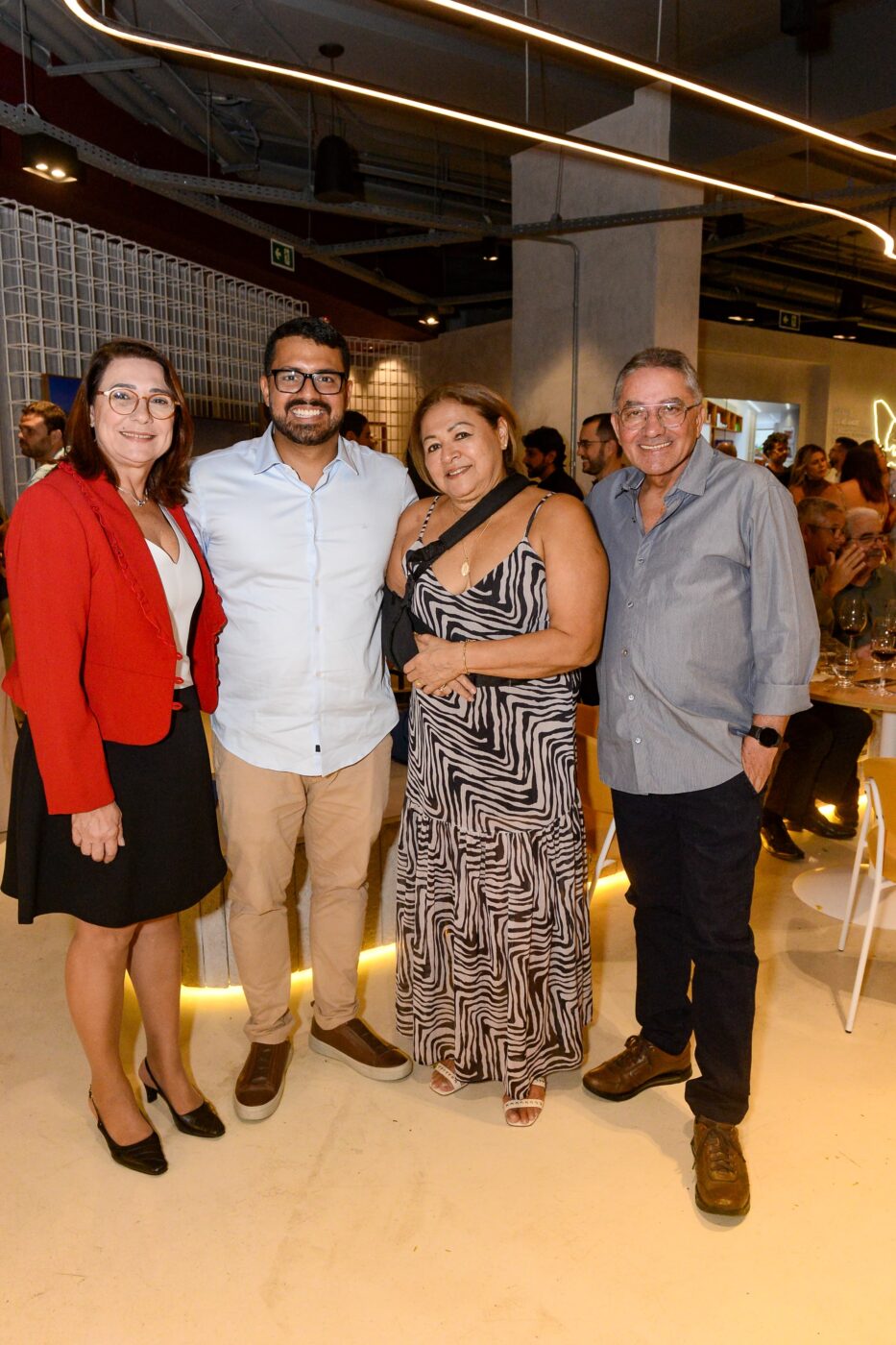 Carla Terezinha, Fernando Antonio, Selma Gonçalves e Frutuozo Gonçalves