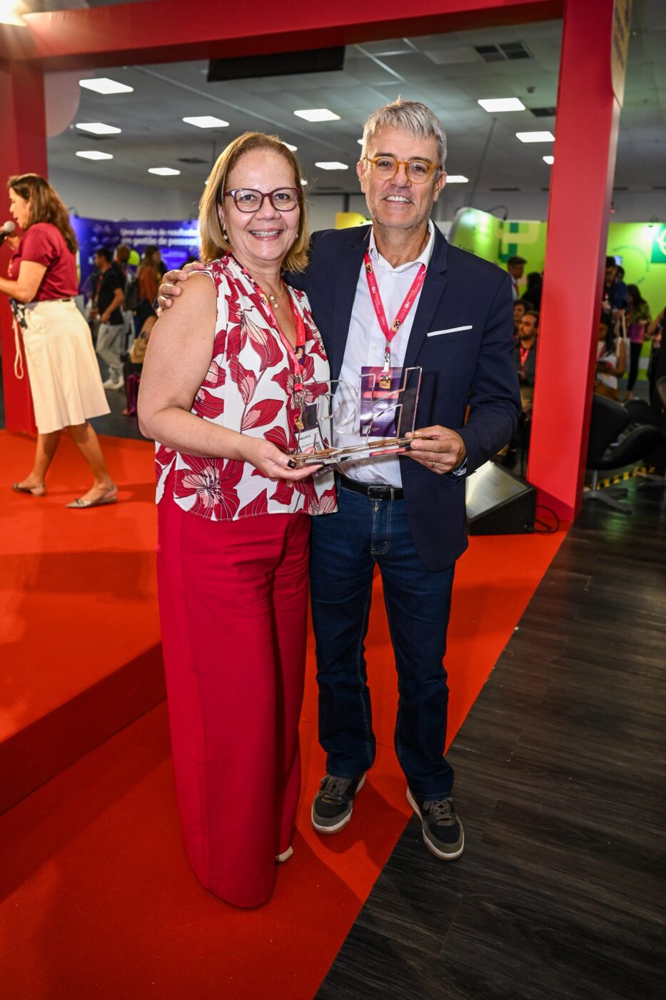 Isabela Dantas e Etienne Lefort 