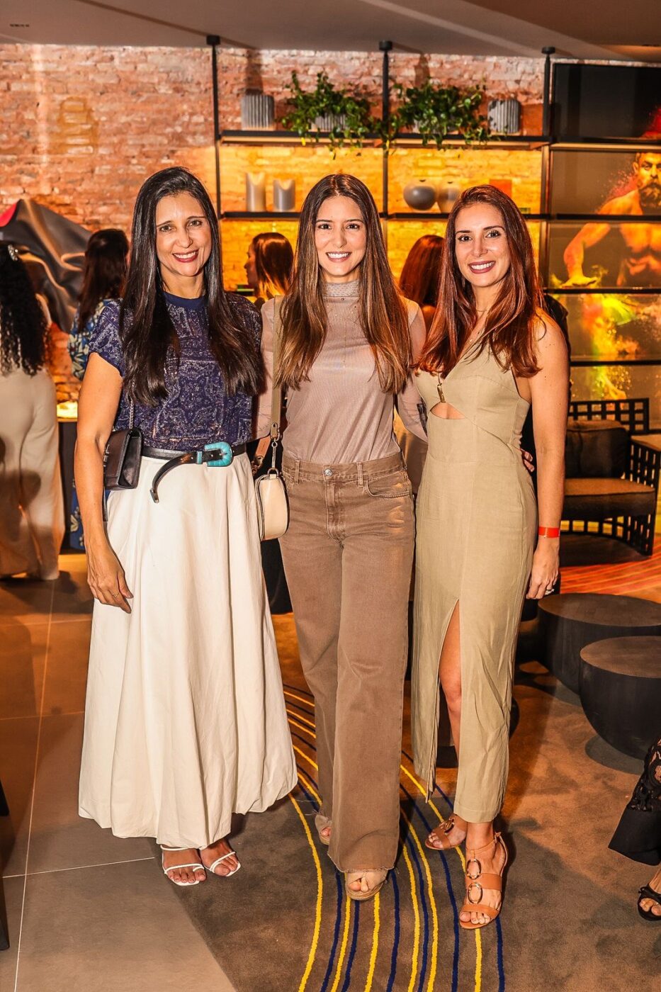 Sara Calazans, Vanessa Sapucaia e Verena Gonzalez