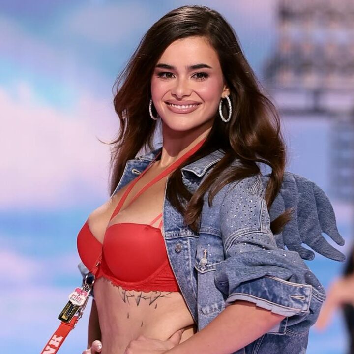 Atriz que estreou no Victoria’s Secrets tem origem brasileira; conheça Barbie Ferreira