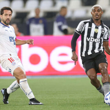 Bahia perde para o Botafogo e reclama de expulsão; Ceni fala em “estrago no jogo”. Veja melhores momentos