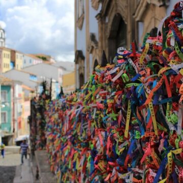 Câmara propõe o “Selo Salvador Raiz” para reconhecer empreendedores da cultura local Câmara propõe o “Selo Salvador Raiz” para reconhecer empreendedores da cultura local