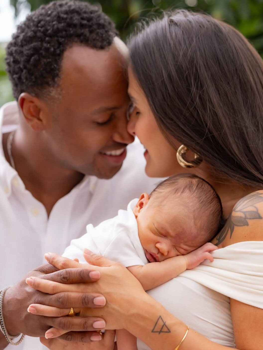 Carol Peixinho celebra primeiro mês do filho com Thiaguinho: “O mês mais intenso e do amor mais puro”