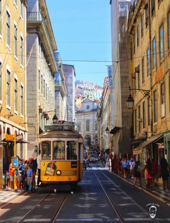 Lisboa é eleita o destino turístico mais feliz do mundo; veja ranking completo