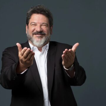 Mario Sergio Cortella apresenta palestra em Salvador com reflexões sobre propósito e crescimento pessoal