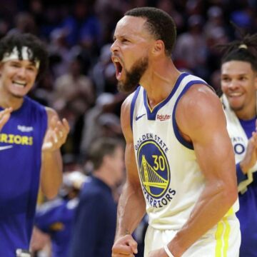 Com show de Curry, Warriors viram e batem Nuggets no tempo extra em jogo alucinante; veja lances