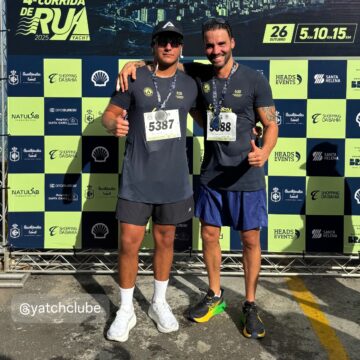 Daniel Cady participa de corrida de rua ao lado do filho, Marcelo Sangalo Daniel Cady participa de corrida de rua ao lado do filho, Marcelo Sangalo