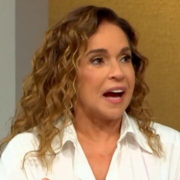 Daniela Mercury reflete sobre preconceito contra artistas nordestinos e relembra críticas: ‘Sou baiana’