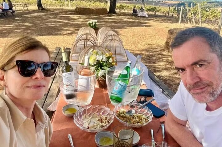 Debora Bloch mostra férias em hotel-fazenda de luxo em Portugal com o marido; veja fotos